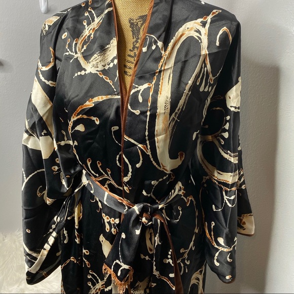 NATORI KIMONO ROBE - Picture 3 of 5